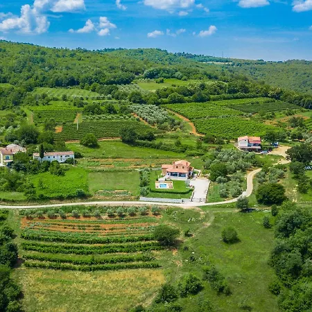 Villa Superb In With Private Pool *