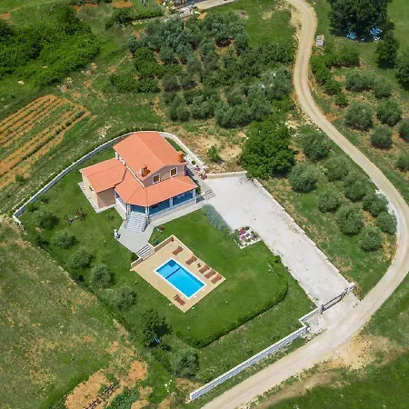 Fiore Spinovci Villa
